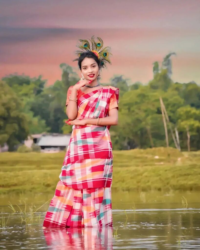 Santal Traditional Dress Photo